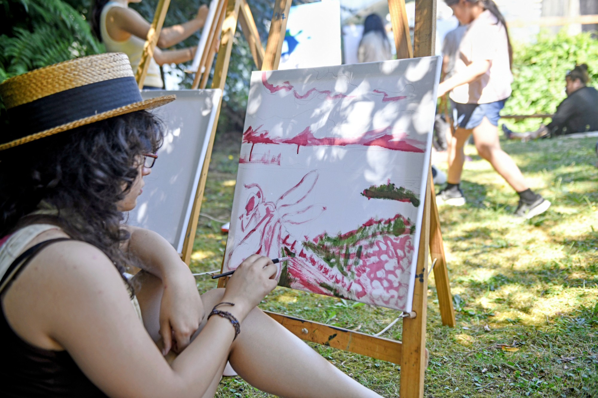 Exitosa convocatoria marca el inicio de la versión infantil y juvenil del Concurso de Pintura “Valdivia y su Río”